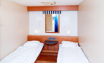 choosing a cruise cabin - photo features inside stateroom