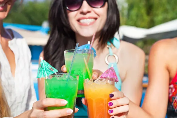 Cruise Drinks Package | photo of 3 cruisers enjoying beverages
