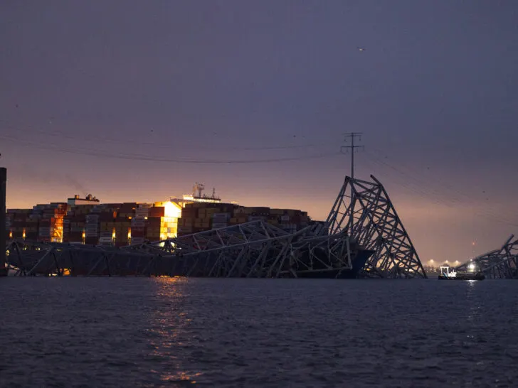 photo of Key Bridge wreck at night of event