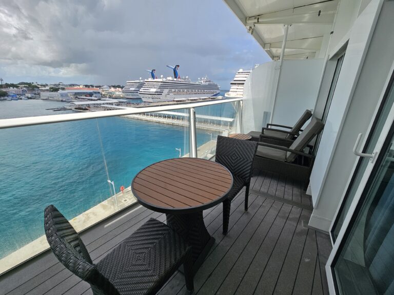 Cruise in Luxury: 10 Insider Tips to Choose the Perfect Suite